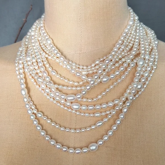 Bridal cultured freshwater pearls necklaces
